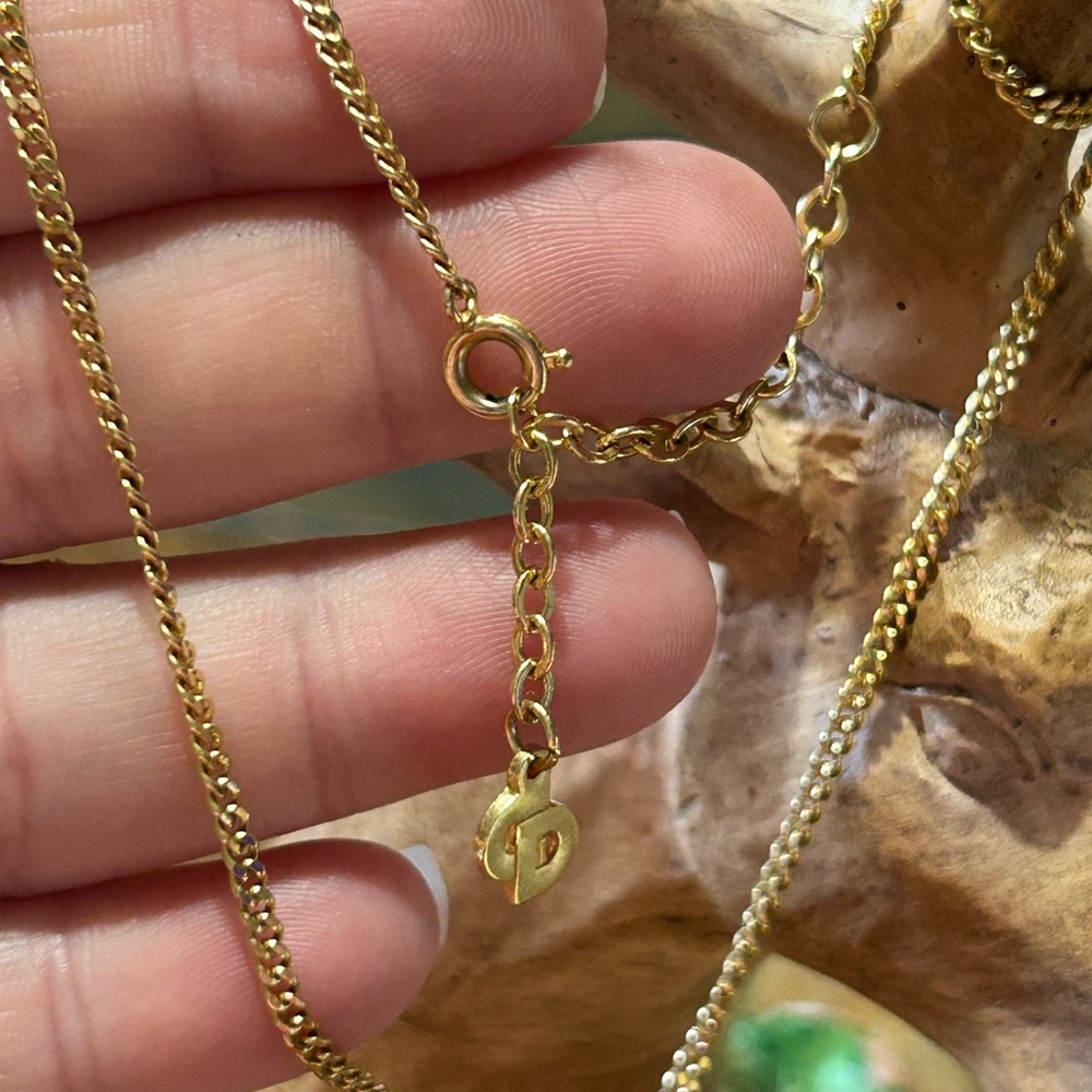 Christian Dior Vintage Diamond Shaped Pendant Necklace - Picture 5 of 9